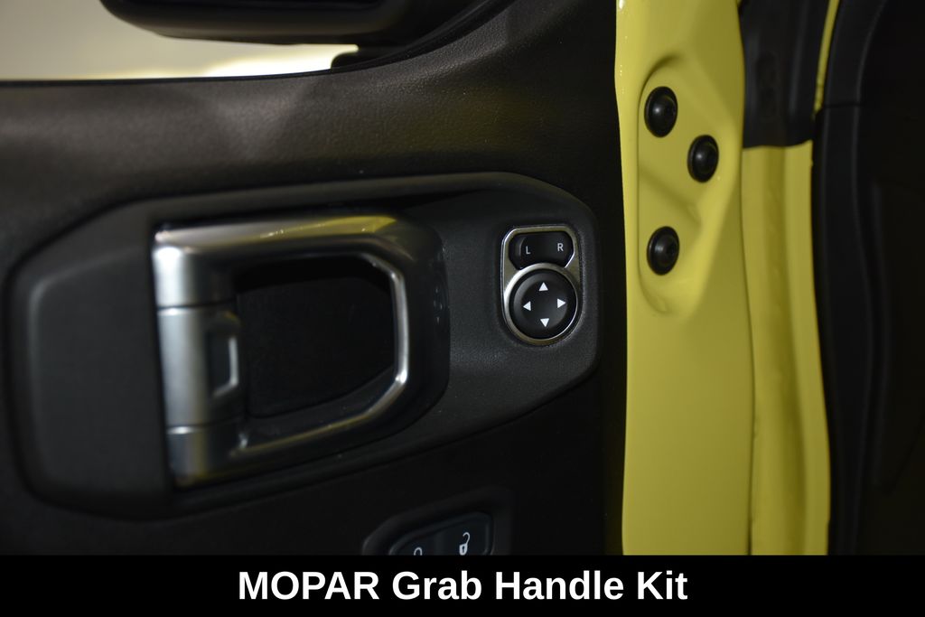 2023 Jeep Wrangler 4xe Willys 4XE - Photo 9