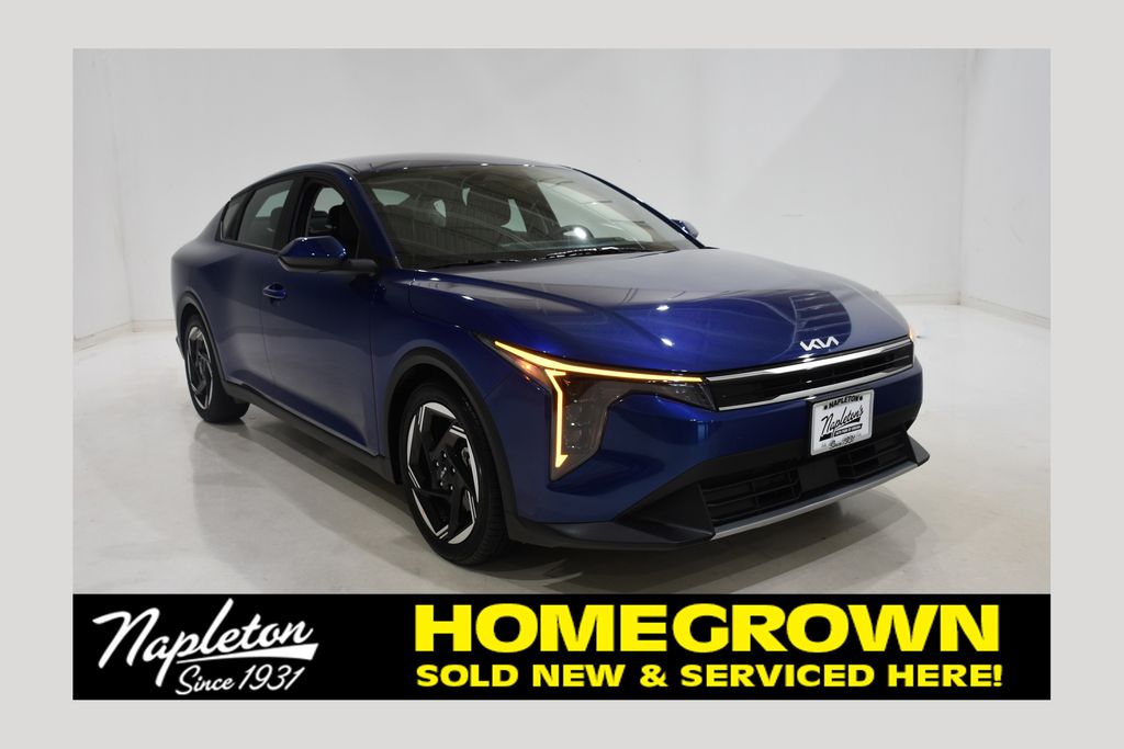 2025 Kia K4 EX's photo