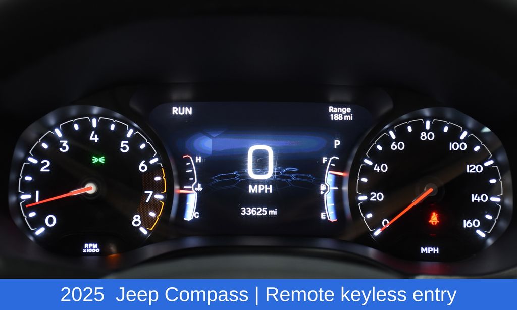 2025 Jeep Compass Latitude - Photo 12