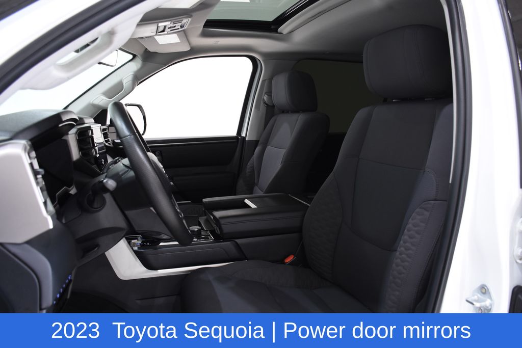 2023 Toyota Sequoia SR5 - Photo 22
