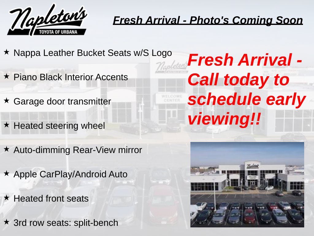 Used 2023 Chrysler Pacifica Limited Van Passenger Van