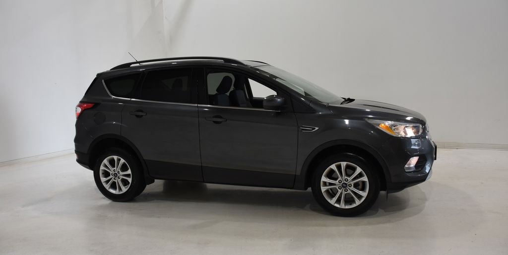 Used 2018 Ford Escape SE SUV