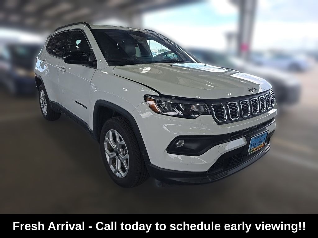 Used 2025 Jeep Compass Latitude SUV