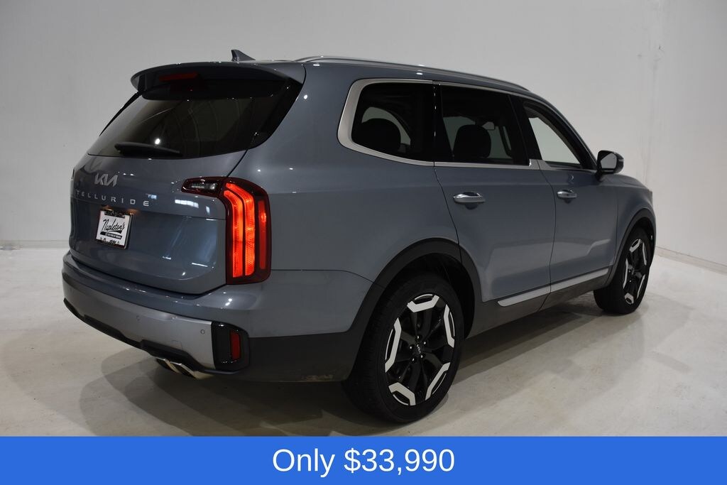 Used 2025 Kia Telluride S SUV