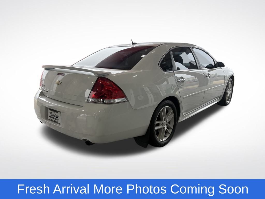 2013 Chevrolet Impala LTZ photo 3