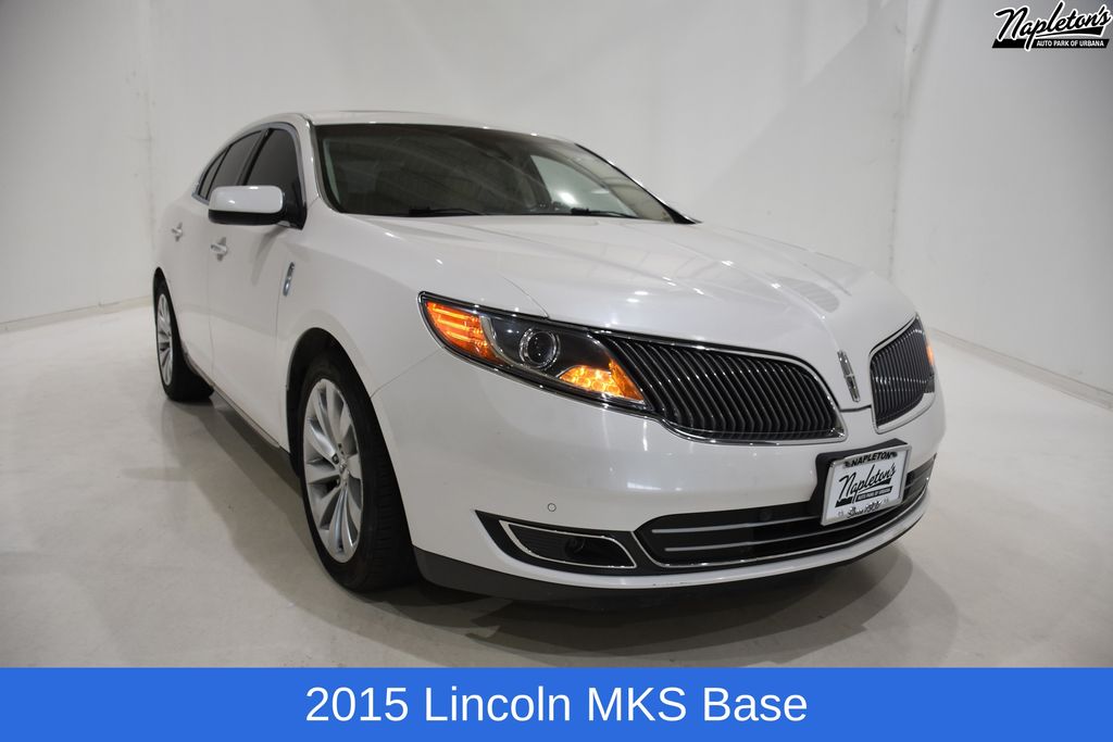 2015 Lincoln MKS Base