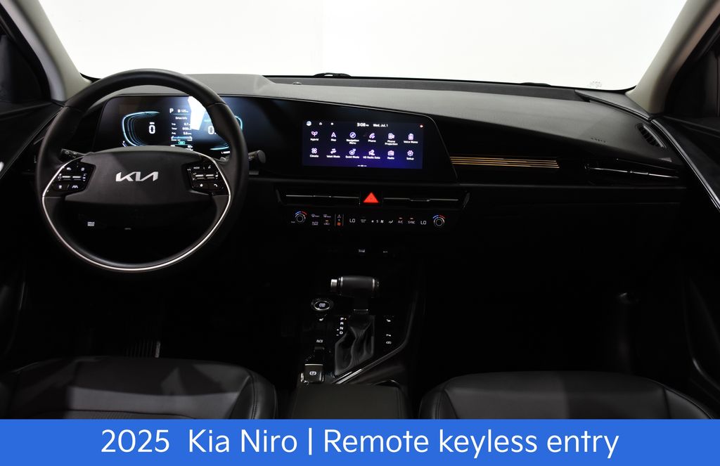 2025 Kia Niro EX - Photo 9