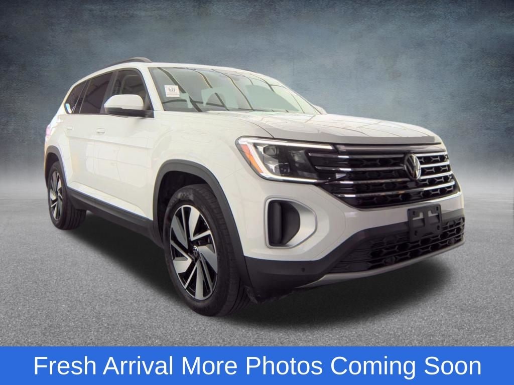 Used 2025 Volkswagen Atlas 2.0T SE w/Technology SUV