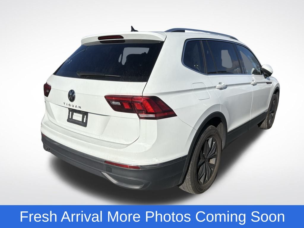 2024 Volkswagen Tiguan SE Wolfsburg Edition photo 3