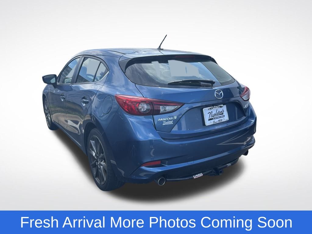 2018 Mazda Mazda3 Touring photo 3