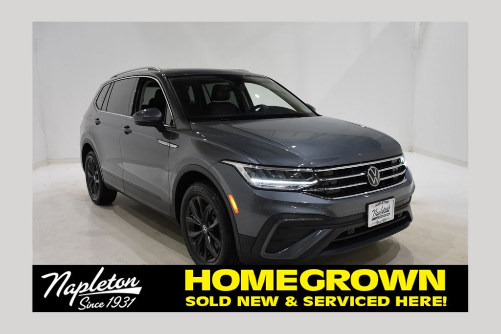 2024 Volkswagen Tiguan SE's photo