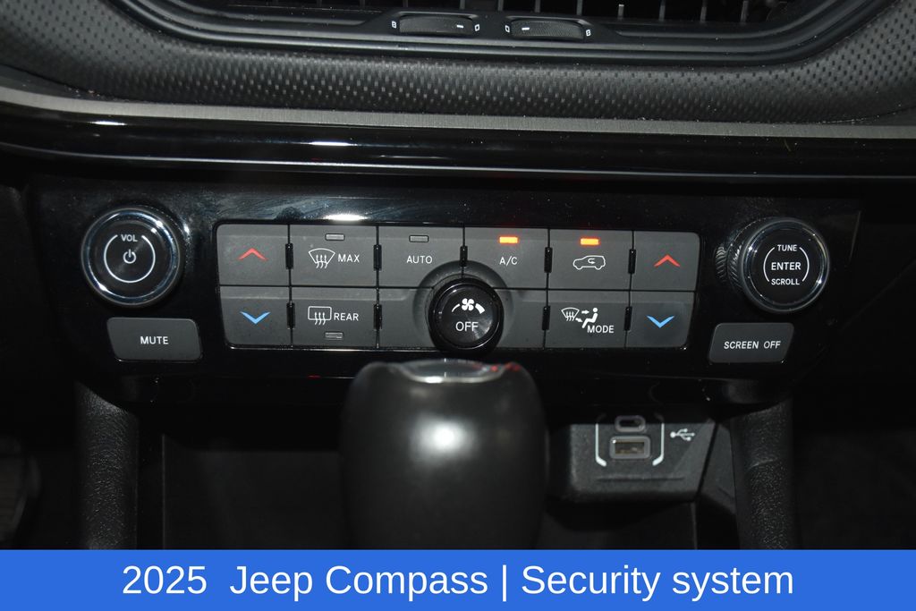 2025 Jeep Compass Trailhawk - Photo 20