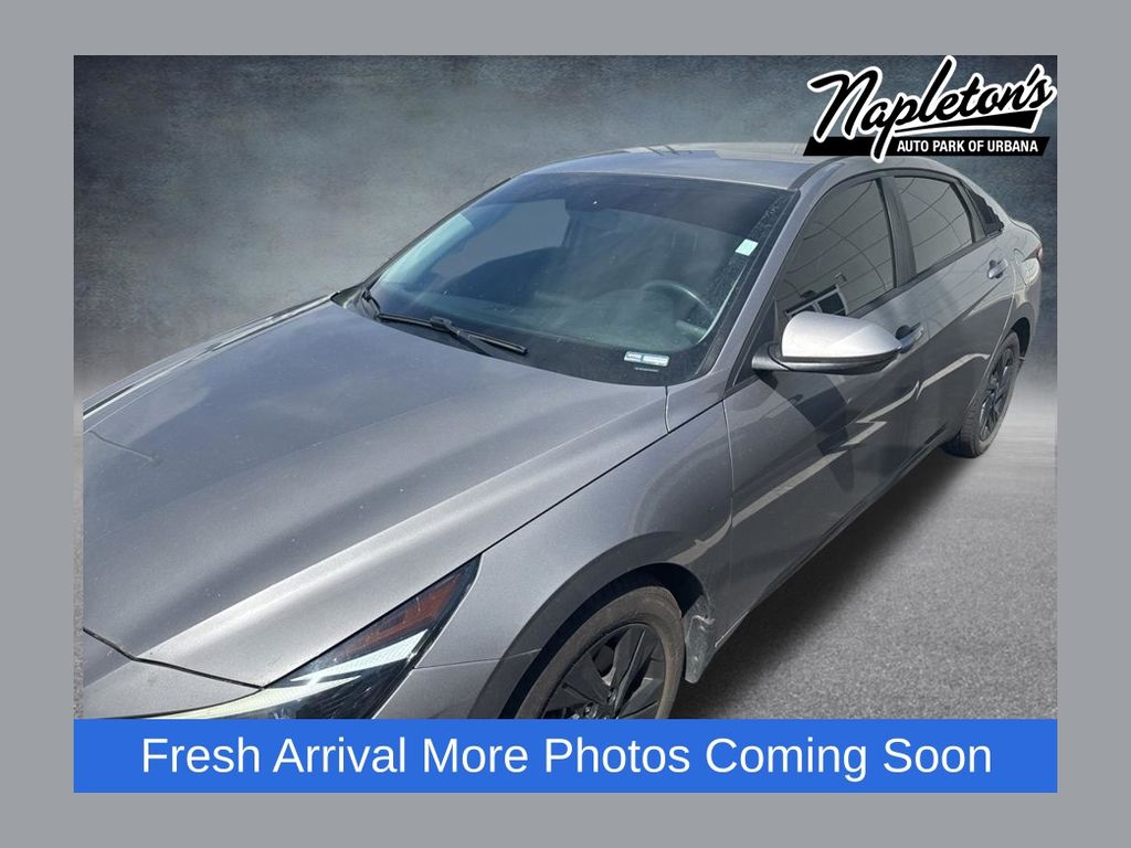 2022 Hyundai Elantra 2.0 SEL IVT's photo
