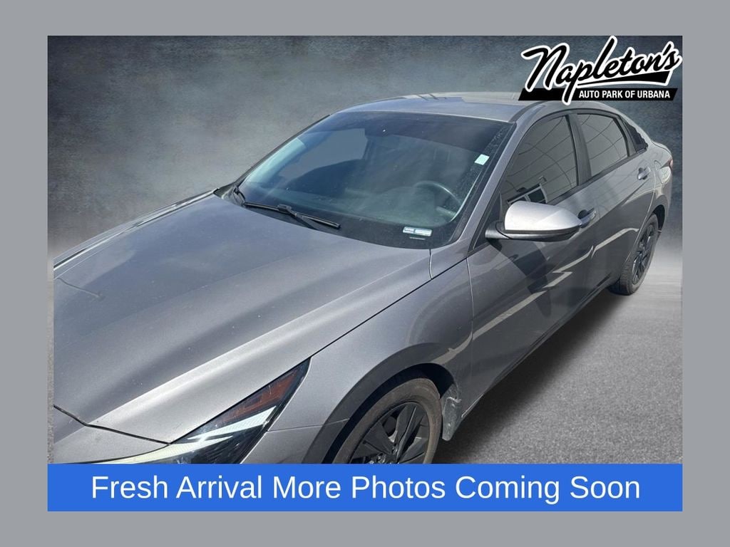 Used 2022 Hyundai Elantra SEL Sedan