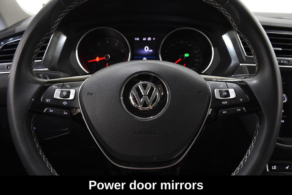 2021 Volkswagen Tiguan SE - Photo 18