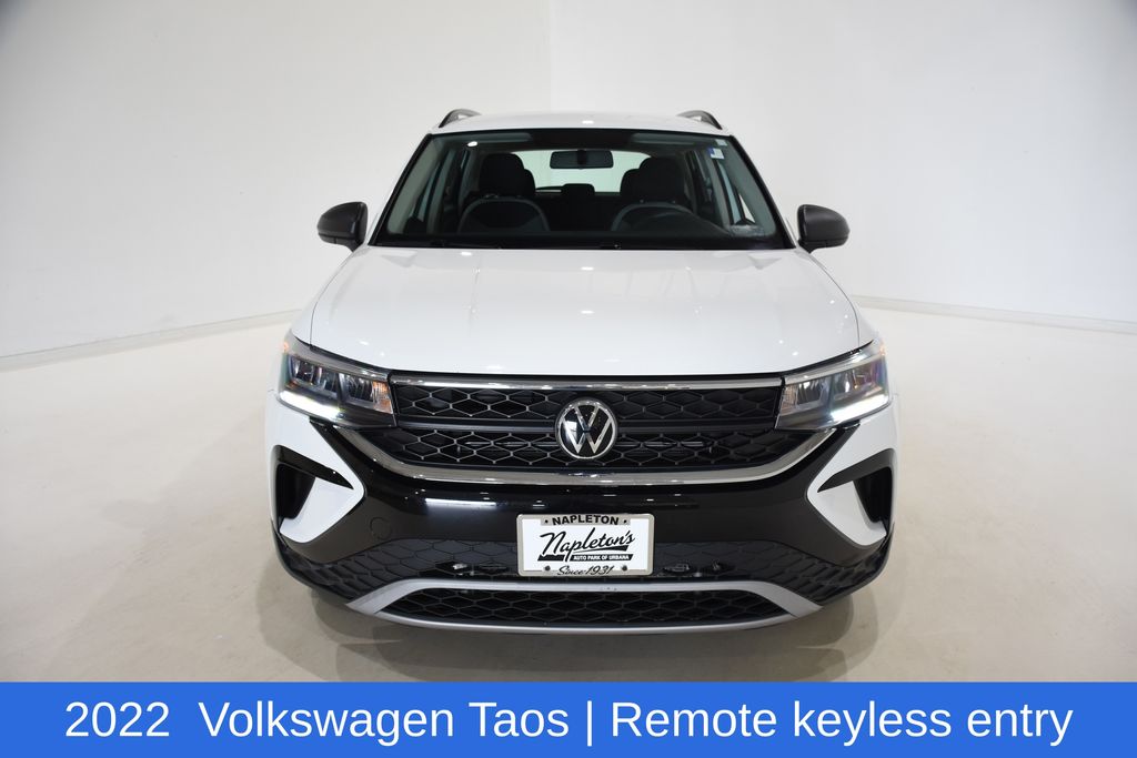Used 2022 Volkswagen Taos S with VIN 3VVAX7B20NM079327 for sale in Urbana, IL