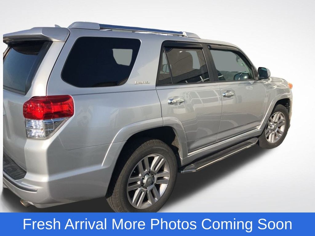 2010 Toyota 4Runner Limited photo 3
