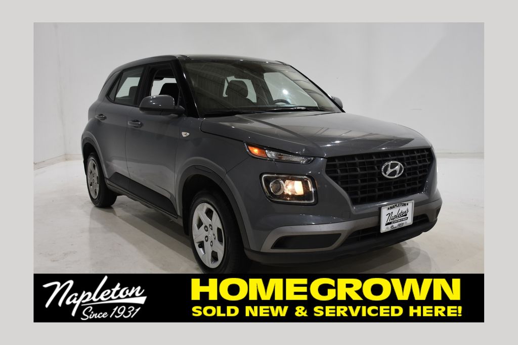 2020 Hyundai Venue SE's photo