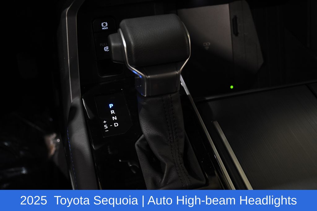 2025 Toyota Sequoia Platinum - Photo 23