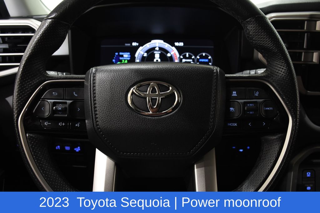 2023 Toyota Sequoia SR5 - Photo 12
