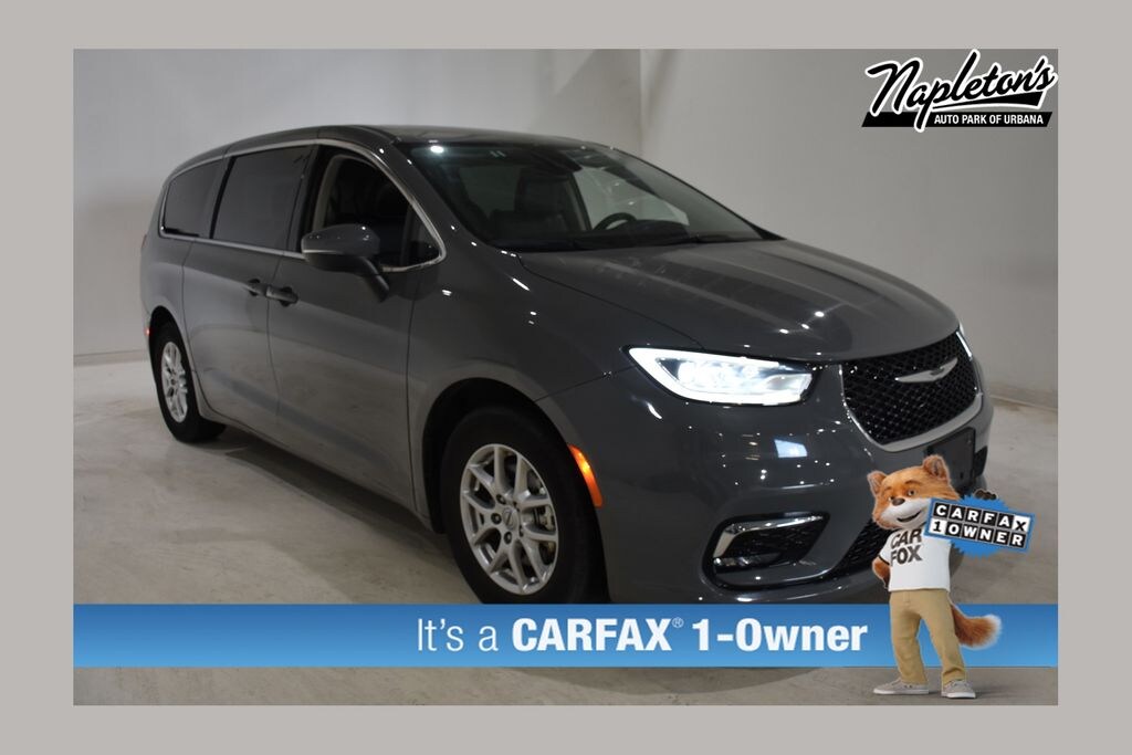 Used 2023 Chrysler Pacifica Touring L Van Passenger Van