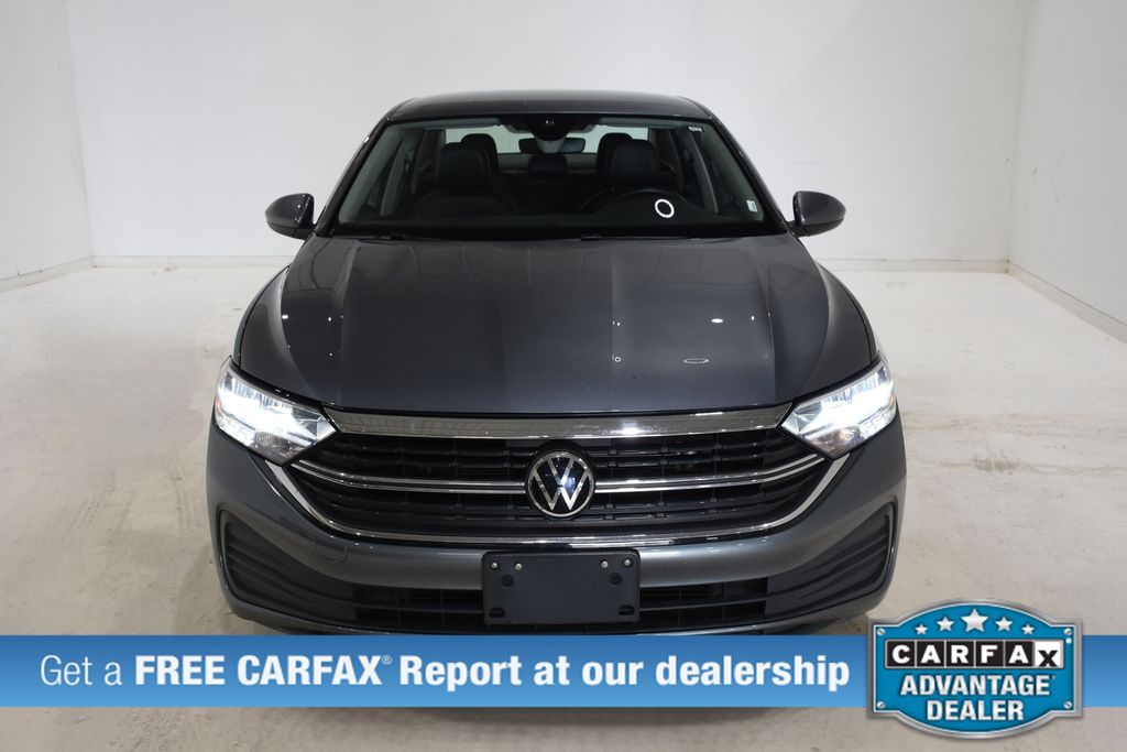 Used 2024 Volkswagen Jetta SE with VIN 3VWEM7BU1RM056376 for sale in Urbana, IL