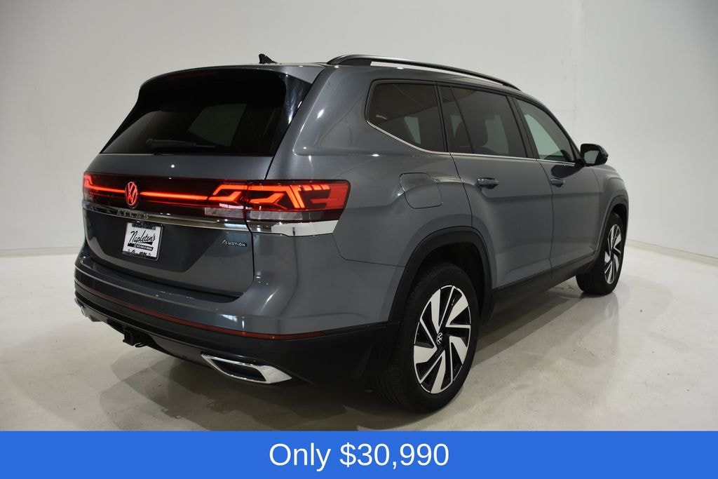 Used 2024 Volkswagen Atlas 2.0T SE w/Technology SUV