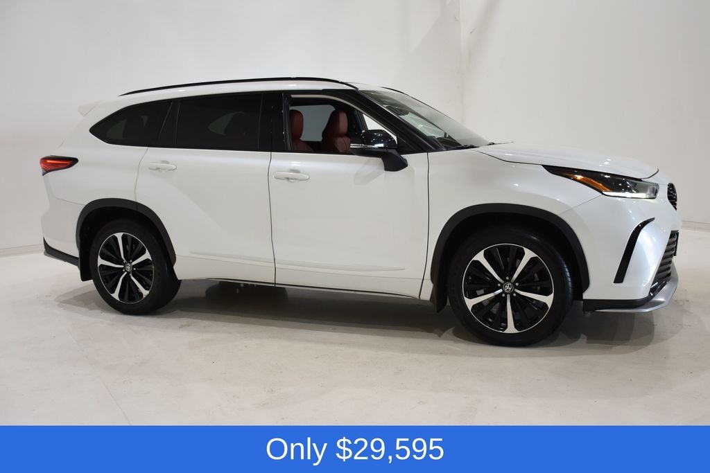 Used 2021 Toyota Highlander XSE SUV