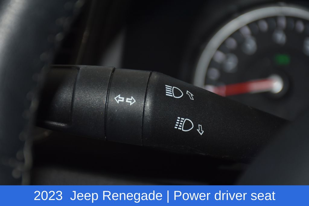 2023 Jeep Renegade Limited - Photo 12