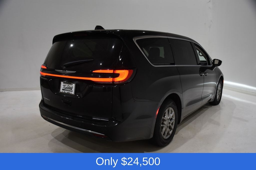 Used 2024 Chrysler Pacifica Touring L Van Passenger Van