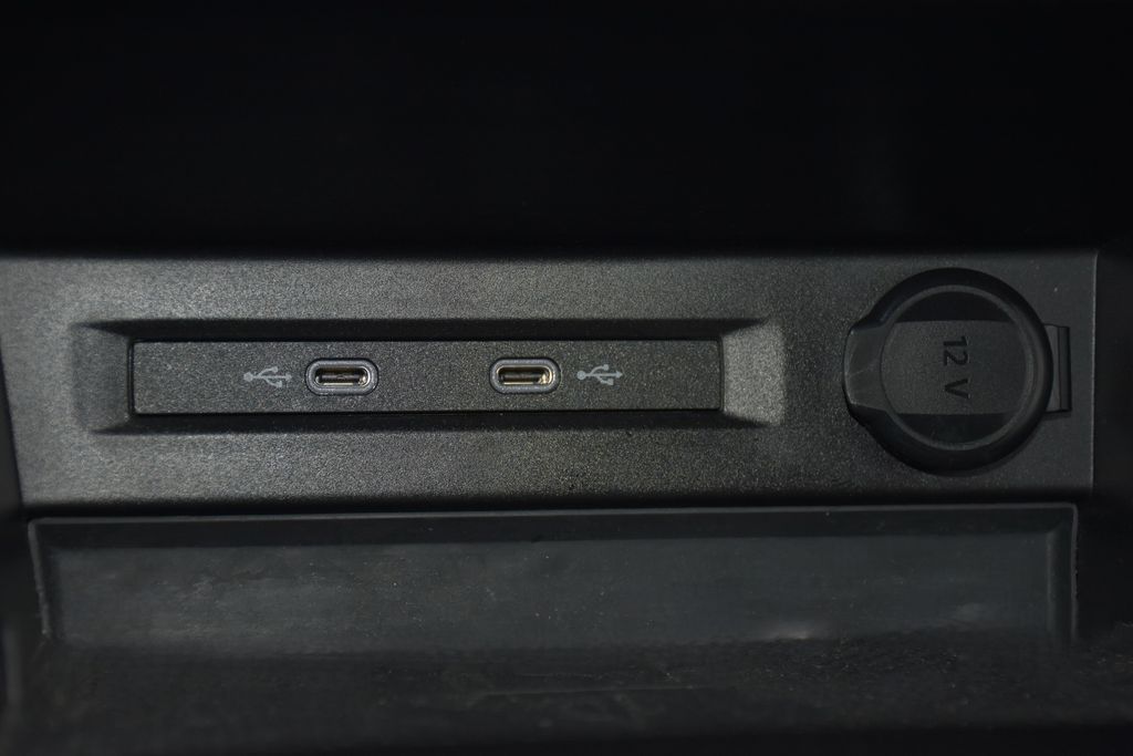 2021 Volkswagen Tiguan SE - Photo 25