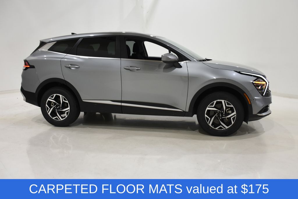 2024 Kia Sportage LX photo 3