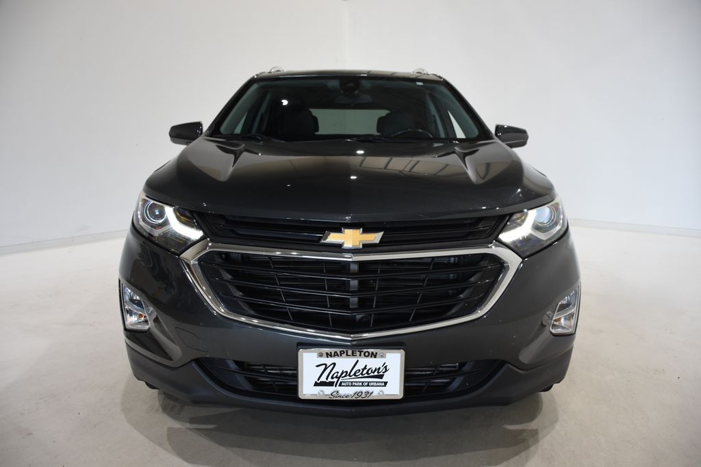 2020 Chevrolet Equinox LT photo 2