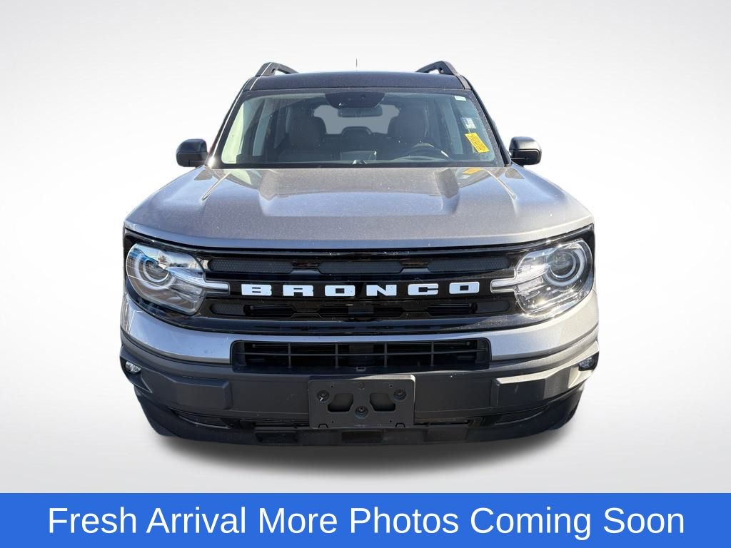 2023 Ford Bronco Sport Outer Banks photo 2