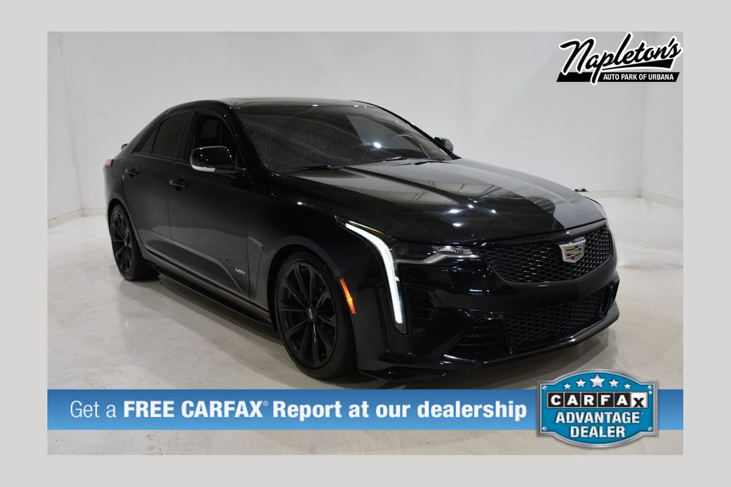 2022 Cadillac CT4 V-Series Blackwing's photo