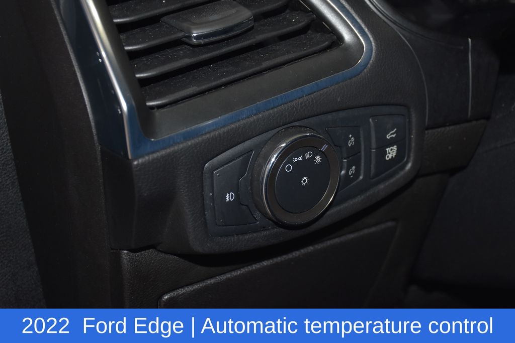 2022 Ford Edge Titanium - Photo 9