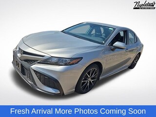 2024 Toyota Camry SE Sedan