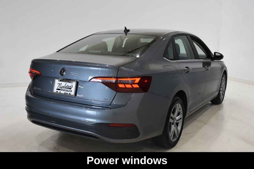 Used 2024 Volkswagen Jetta 1.5T SE Sedan