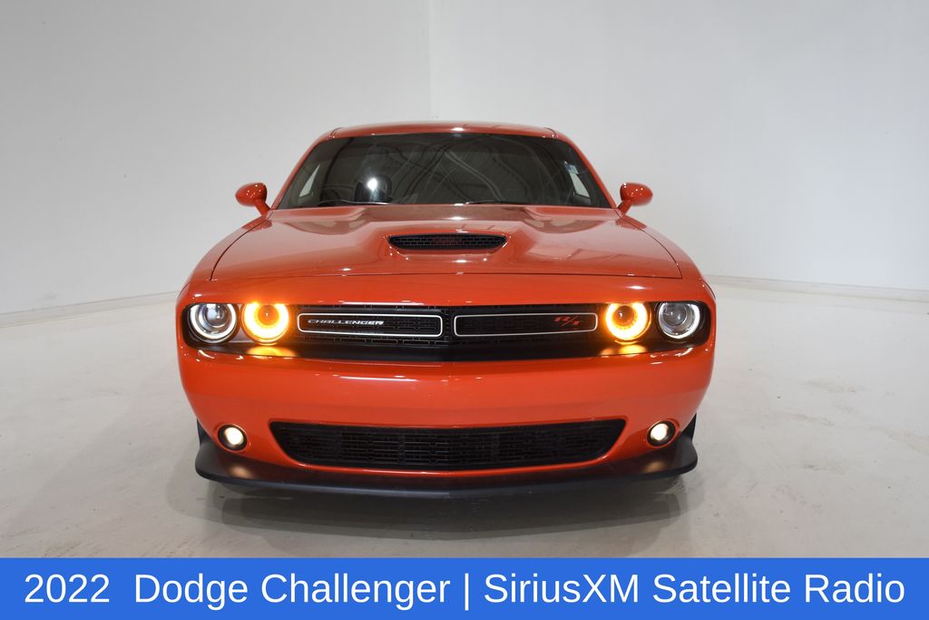 Used 2022 Dodge Challenger R/T with VIN 2C3CDZBT3NH144372 for sale in Urbana, IL