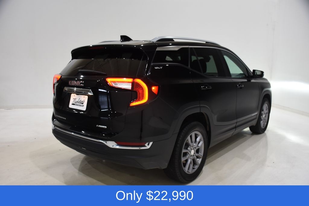 Used 2024 GMC Terrain SLT SUV