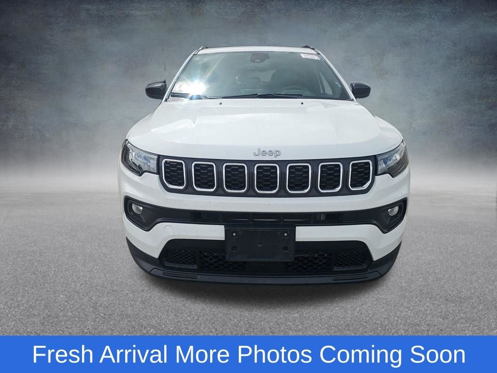 Used 2025 Jeep Compass Latitude SUV