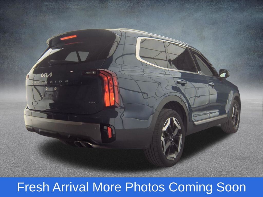 Used 2025 Kia Telluride S SUV