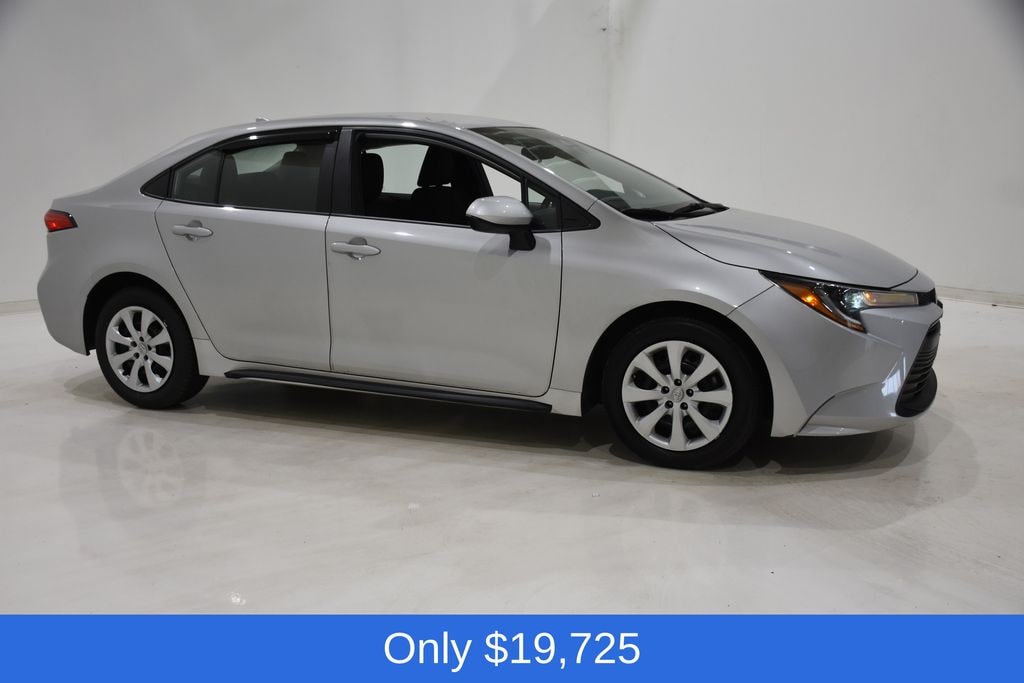 Used 2024 Toyota Corolla LE Sedan