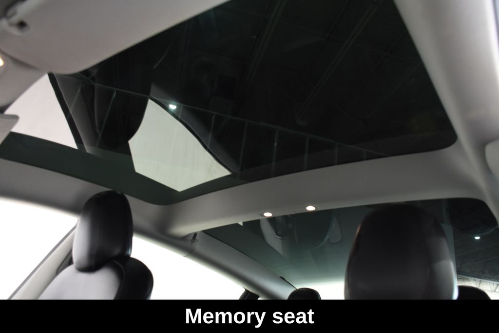 2022 Tesla Model 3 Performance - Photo 12