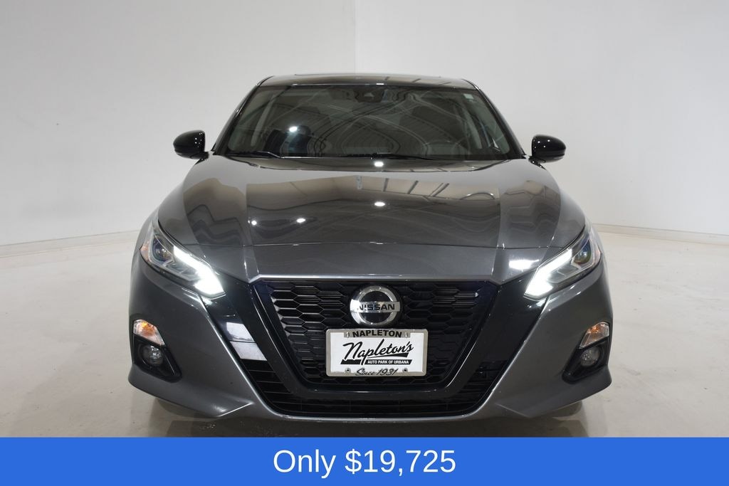 Used 2022 Nissan Altima 2.5 SR Sedan