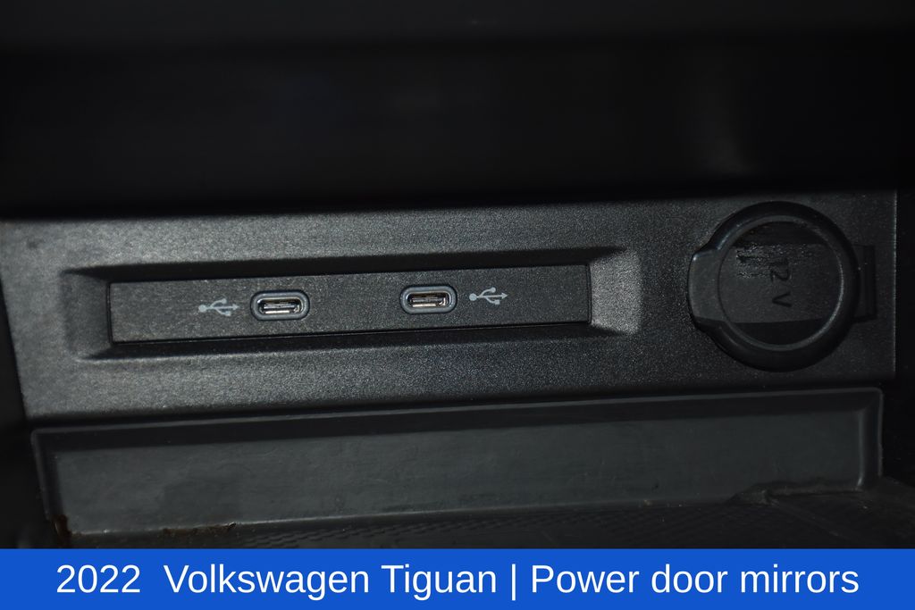 2022 Volkswagen Tiguan SE - Photo 21