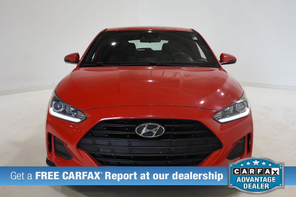 Used 2019 Hyundai Veloster Base with VIN KMHTG6AF2KU018070 for sale in Urbana, IL