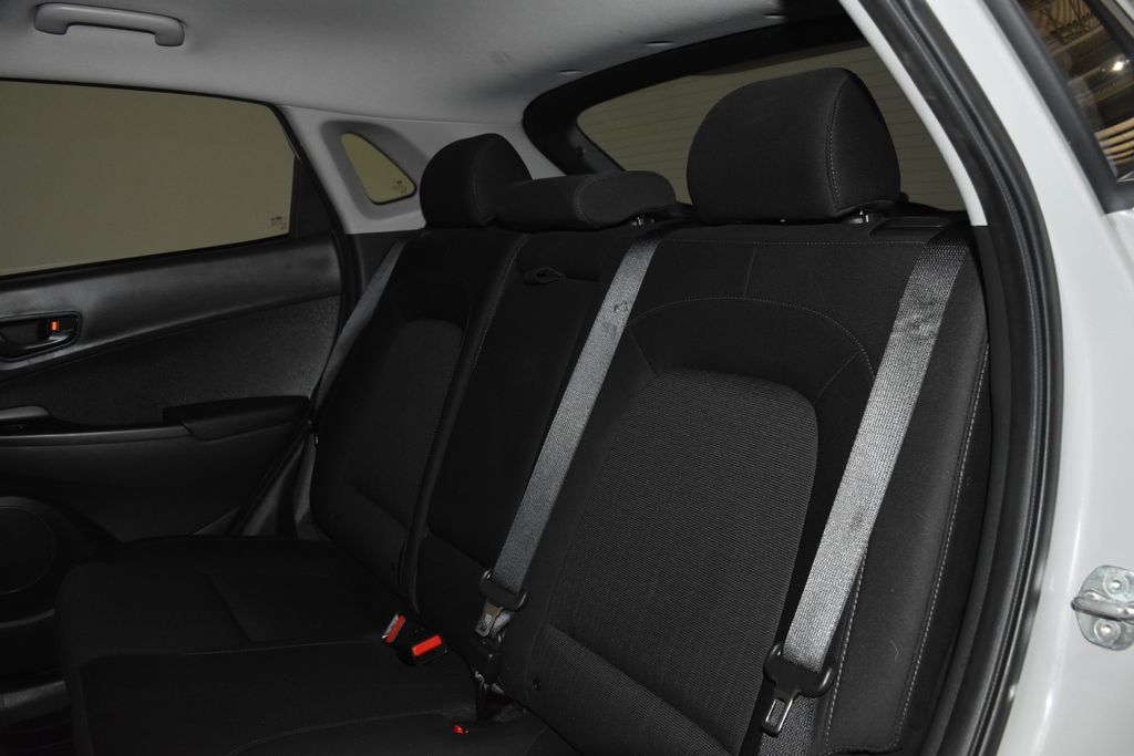 2022 Hyundai Kona SEL - Photo 28