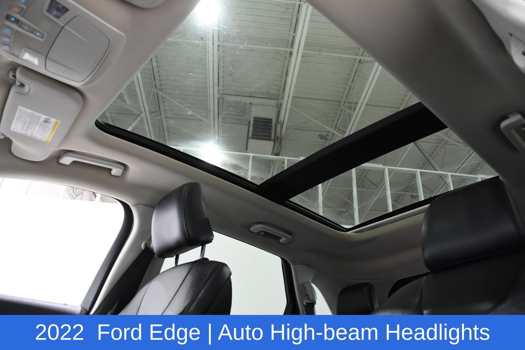 2022 Ford Edge Titanium - Photo 24