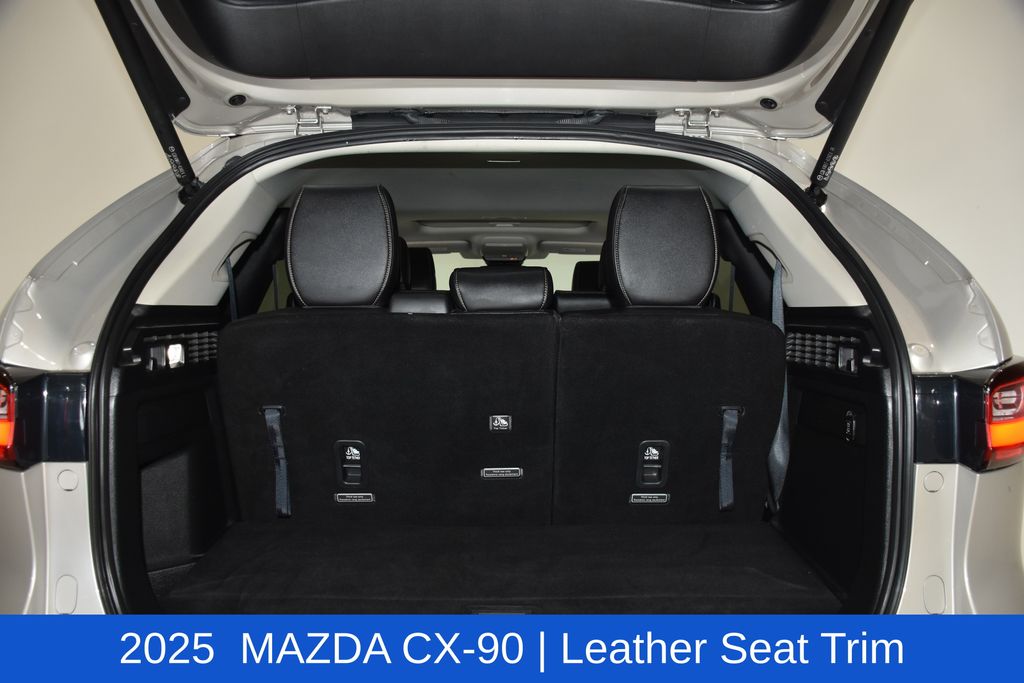 2025 Mazda CX-90 Preferred Package - Photo 30